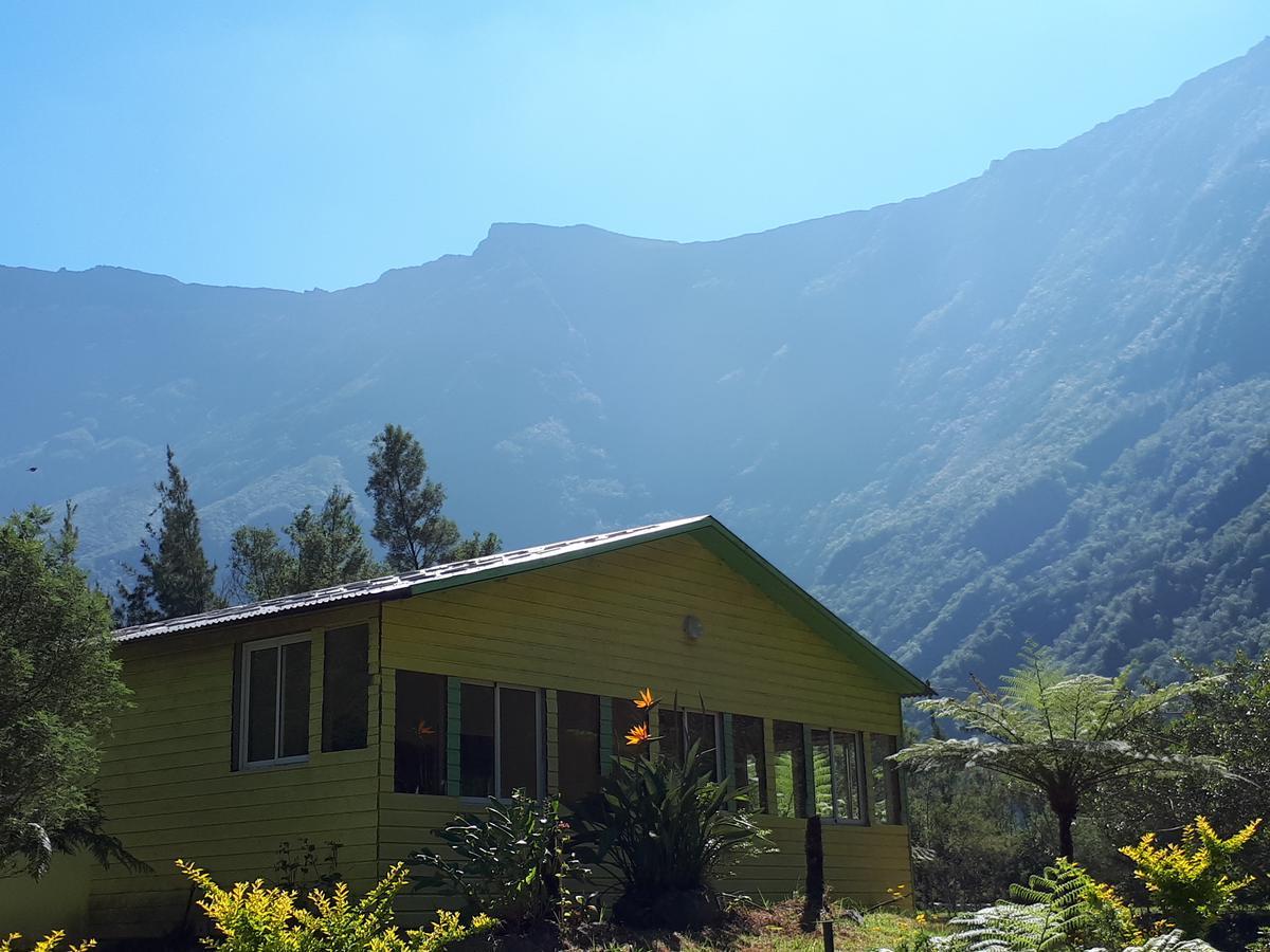 OLATIKA - gîte des cascades Cilaos Extérieur photo